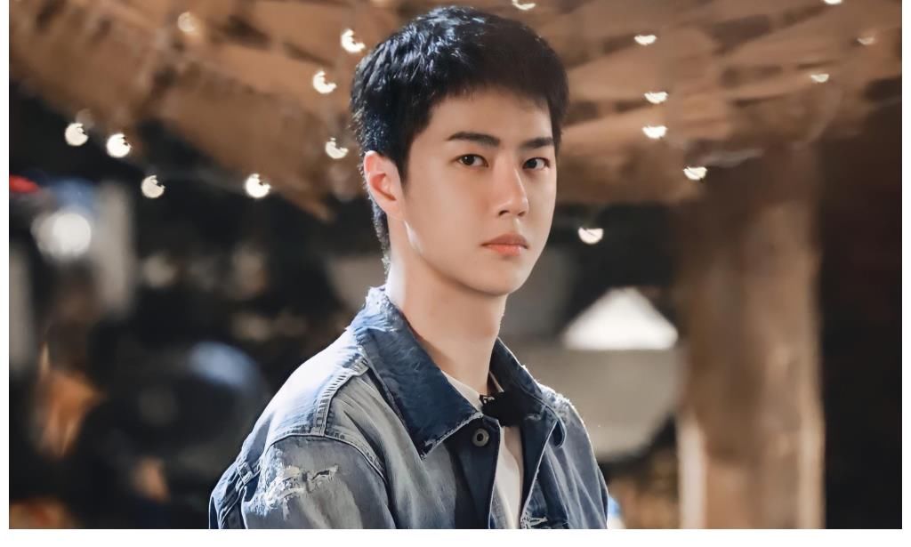 染頭|王一博游戲水平震驚職業選手，將參加樂華演唱會，被喊話求染頭