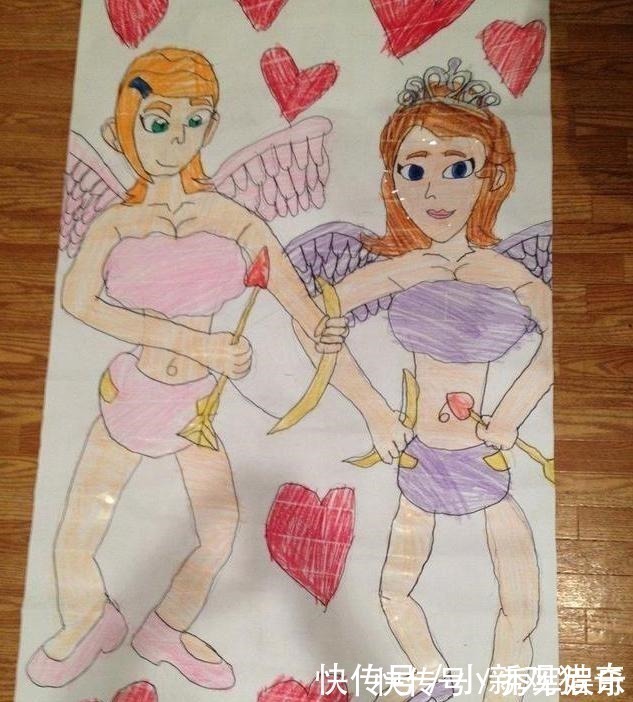 迪士尼公主@九岁男童笔下的迪士尼公主,艾莎和安娜被丑化,爱丽丝公主最相似