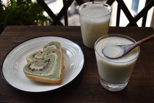 睡眠质量|秋天，用它们和黄豆做豆浆，香浓好喝，营养好吸收，滋润不秋燥