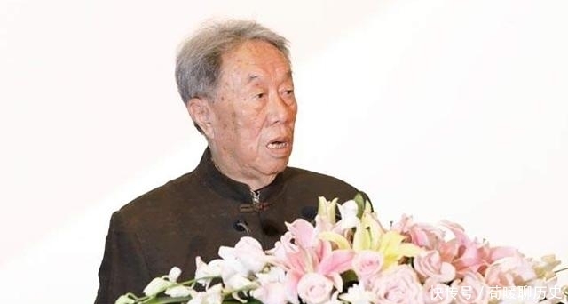 理想主义|王蒙:不读书的挺能耐,书读多倒显得傻,为什么今天还是这样?