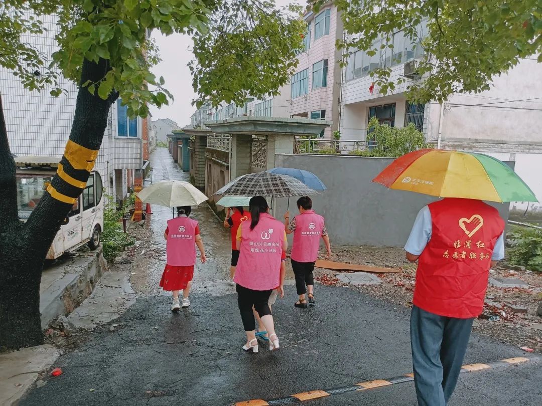 孙祝芬|无惧“烟花”，临浦“铿锵玫瑰”绽放抗台一线！