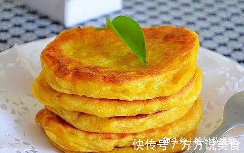 半个南瓜，3个鸡蛋，教你如此做煎饼，咸香美味，冷天吃特适合