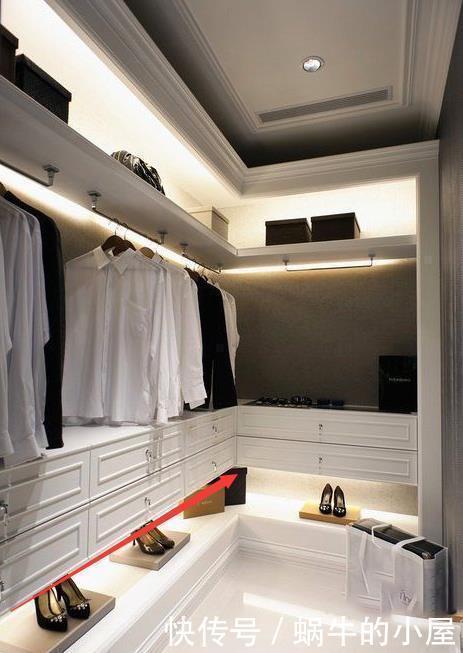 收纳|以后我家的衣帽间,也在挂衣区下方装一排悬空柜,分区收纳好清洁