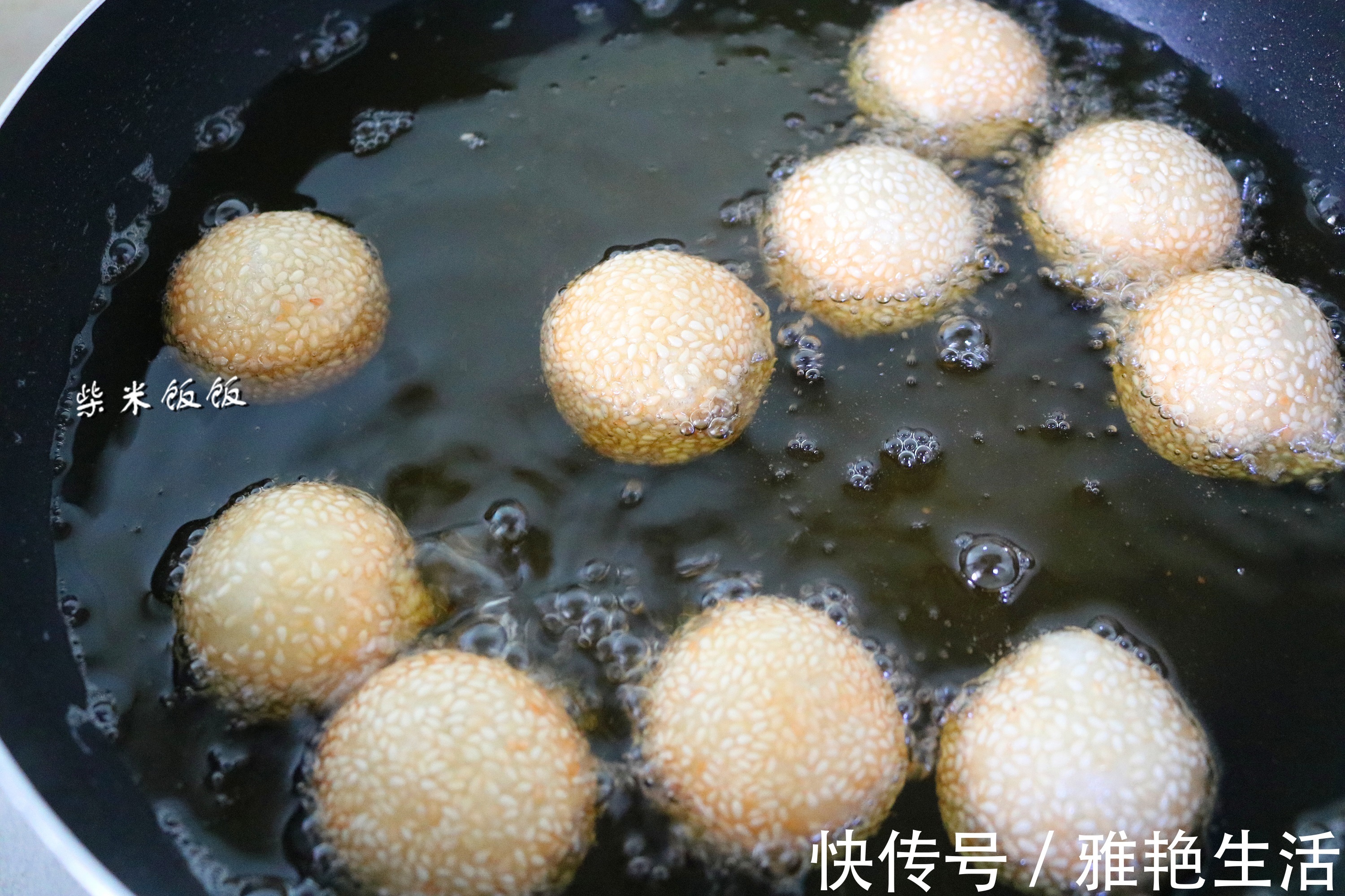 掌心|想吃麻团不用买,教你在家做,外酥里软,个个空心,太好吃了