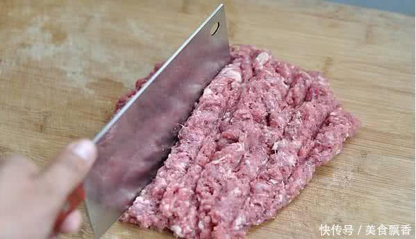 老板|四十年饺子店老板教大家几个技巧，保证饺子香得咬舌头