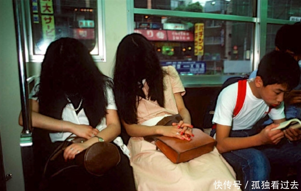 老年|【绝版老照片】1985年日本东京新宿,相当繁华,城市猎人的取景地!