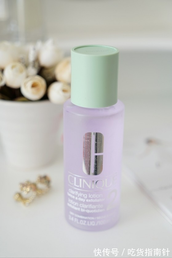 水润蜜肌|种草几款口碑好的爽肤水:补水第一步,让干燥皮肤变成水润蜜肌