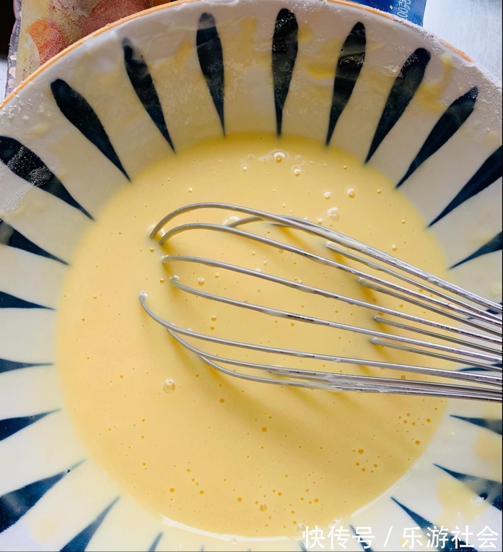 网红苹果千层蛋糕，奶香浓郁，不用打发就能搞定