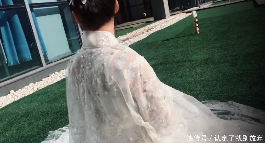 完美|女子将汉服和婚纱的完美结合,当她转圈时,网友:天仙下凡