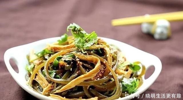 公认的六大健脑食材,价格便宜又好吃,每天吃一点头脑更活络