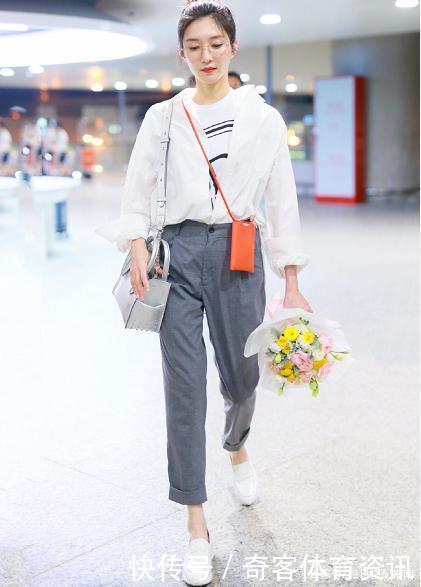 今年秋冬“九分穿搭”火了,显高显瘦又时髦,小个子也能轻松驾驭