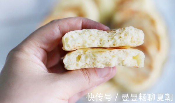 早餐给孩子做一份奶香山药饼，健脾胃，好消化