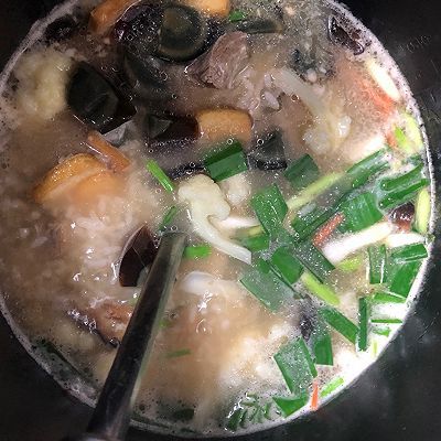 电压锅|皮蛋排骨粥