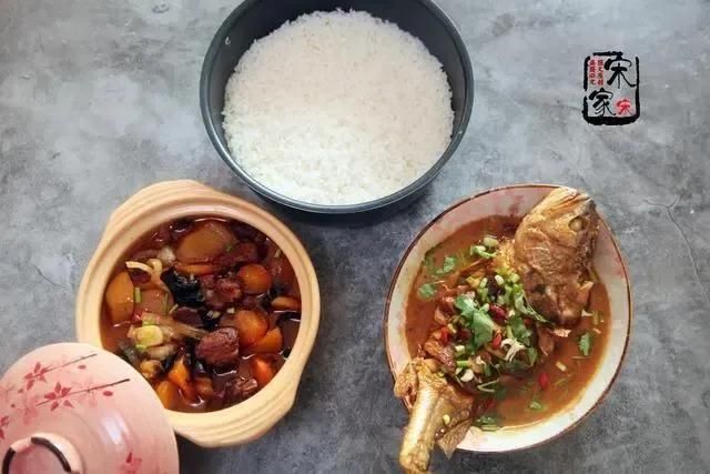 晒一晒我家7天的晚餐，吃的顿不如一顿，朋友前头真奢侈啊