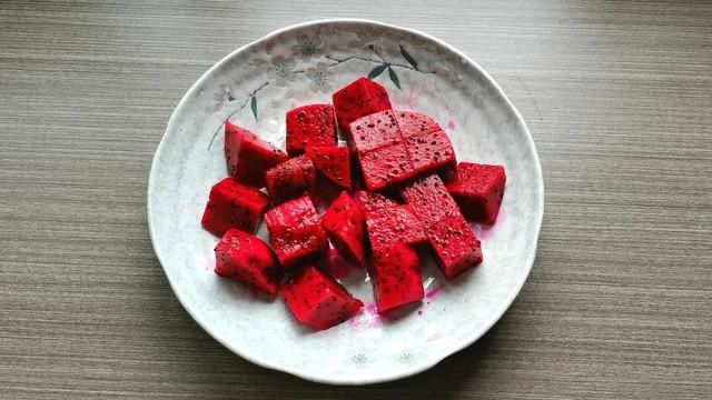 红薯泥|又到吃红薯的旺季，把红薯和火龙果这样做，营养全面，全家都爱吃