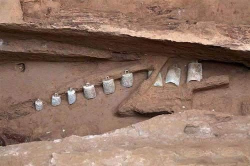 春秋战国|芮姜墓中,发现了七璜连珠玉佩,还破解了春秋战国时代的一个秘密