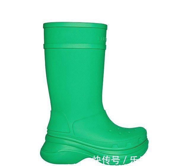 洞洞 巴黎世家又和“洞洞鞋”联手,5千多高跟款,被指“花钱找罪受”!