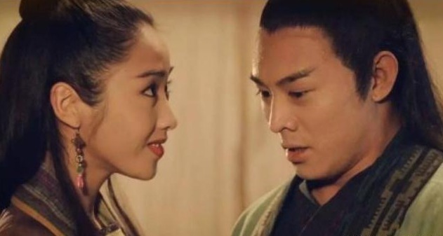 男主角$倚天中张无忌有3大神兽,一只被张无忌烤了吃,一只活了九十多年