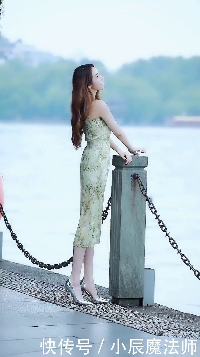 斜襟没|小姐姐爱穿半透明旗袍,优雅时尚有韵味,尽显知性轻熟魅力