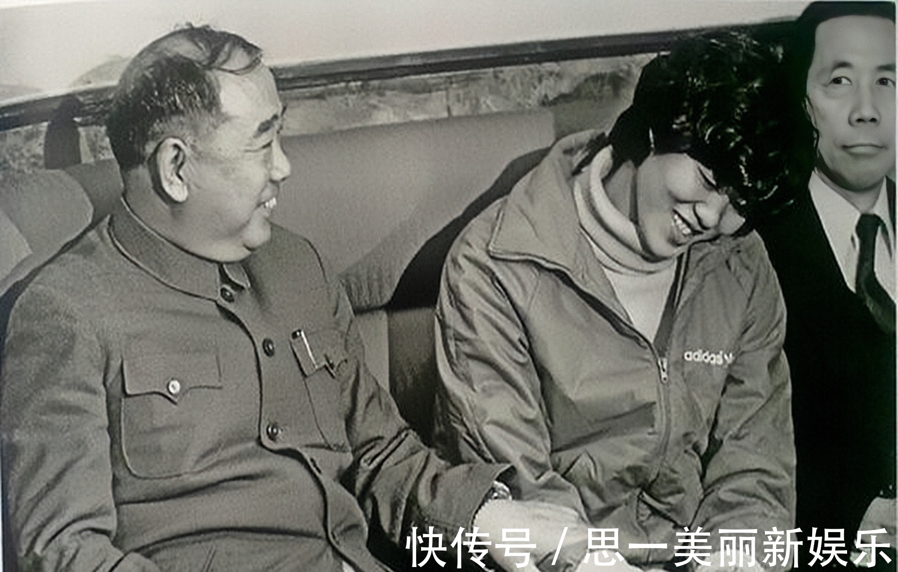 合影|罕见名人合影,图6年轻的郎平被领导接见,图3邓丽君和外籍小男友