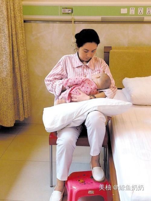 双胞胎,一个从小喂母乳一个吃奶粉,不到10岁,2人差距明显