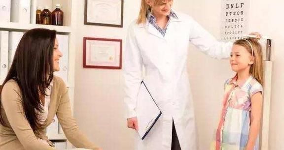 睡眠|为什么小孩子在暑假容易长高?孩子长高的黄金时期,家长别错过了