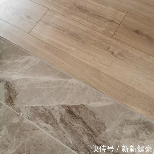 木地板|“木板换成地砖后，我后悔了”，过来人的经验告诉你，同感