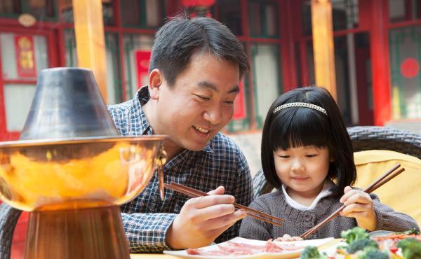 “菜不摆三,筷不成五,席不成六”,到底什么讲究?十人九不知