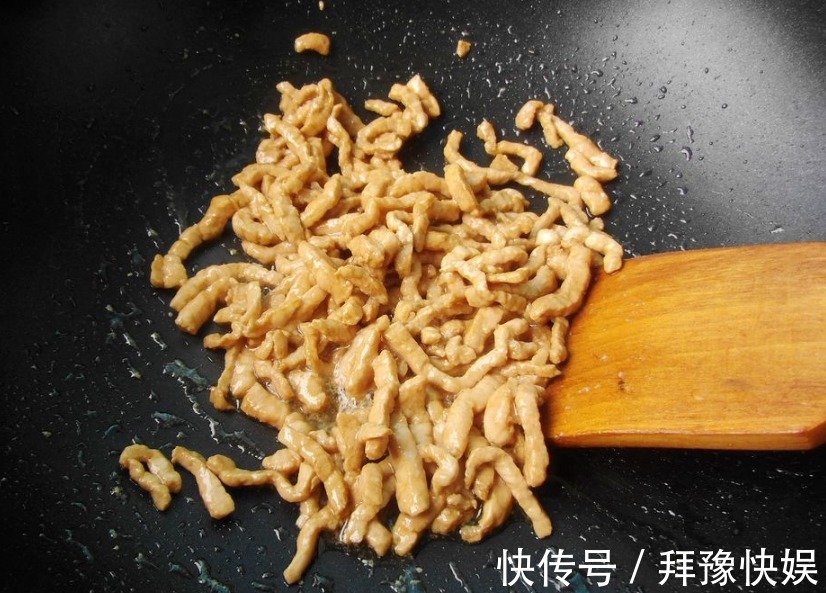 炒肉丝|无论炒啥肉,不要直接下锅炒!大厨教你1招,嫩滑香软,还不粘锅