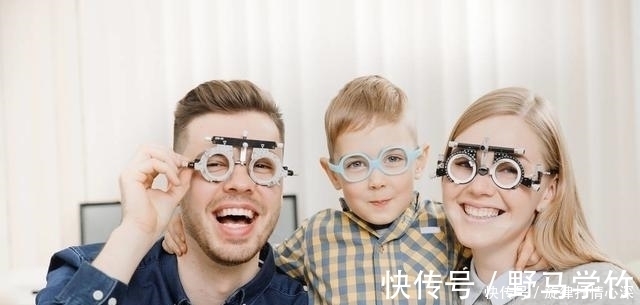 用眼|妈妈和爸爸都是高度近视,将来会遗传给宝宝吗?提前预防很关键