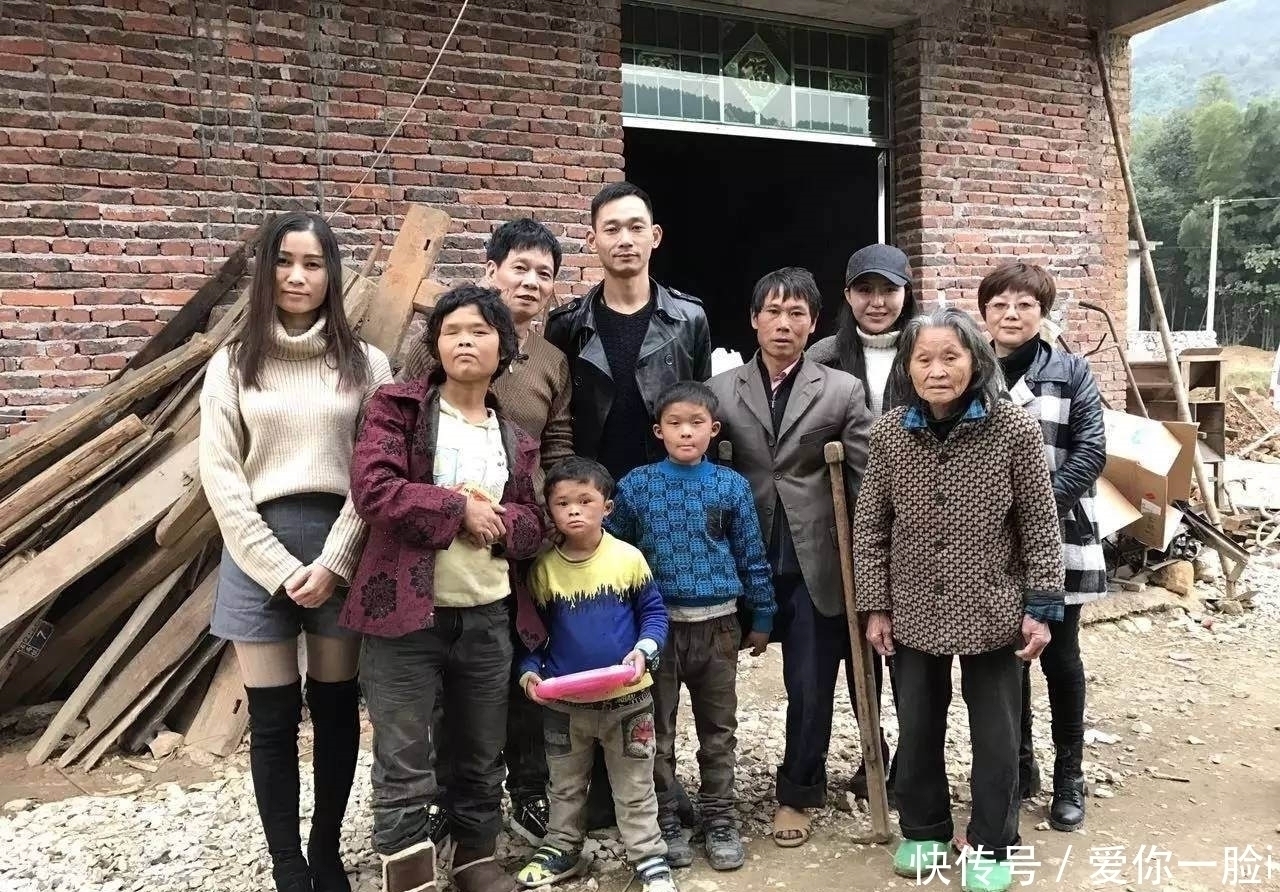 乡村|“小马云”褪去马云光环，回归乡村男孩，只因越长越不像