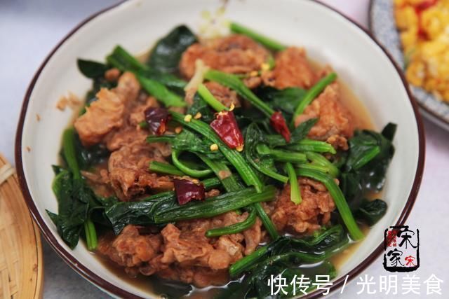 2人晚餐做了4道菜，成本不到20元，老公夸我会疼人的好媳妇