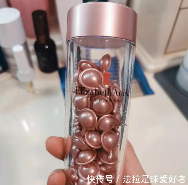 初老|四大抗老精华一定要知道!莱伯妮适合40+,兰蔻抗初老,SKII也行