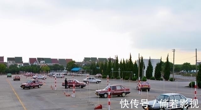 无人驾驶|无人驾驶将大规模普及,又一市场迎来爆发,还有必要考驾照吗