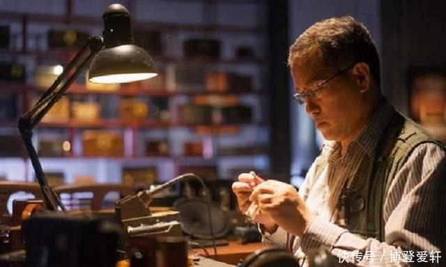 “工匠精神”的高大上，匹配不上技工底薪，情怀只能被现实打败