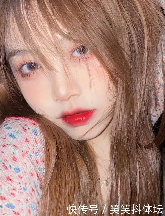 平价|让人看不出是平价口红的牌子,黄皮涂也好看,上街还会被人问色号