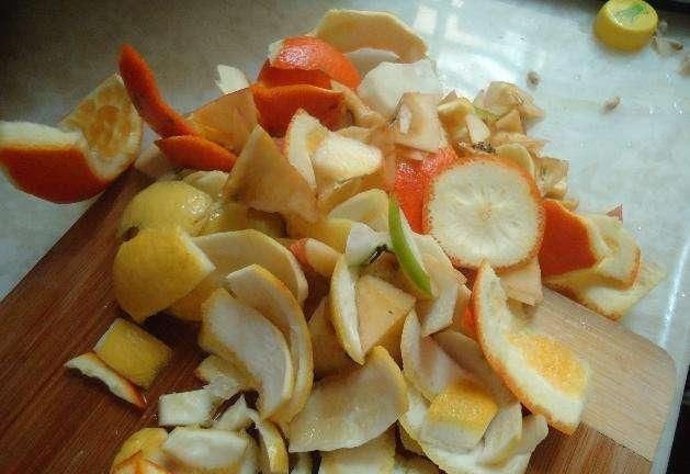 啤酒浇花作用大让土壤充满肥力,肥效持久,比淘米水还管用