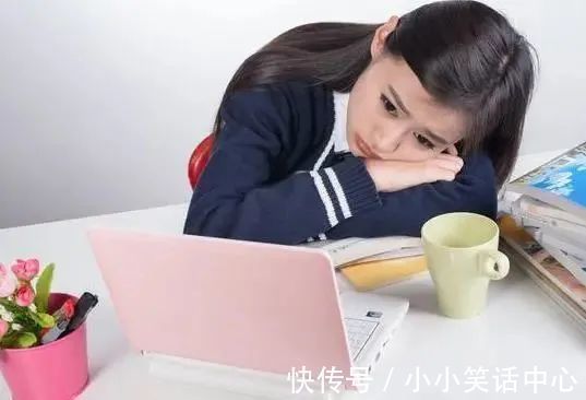 |17岁女学生，每天放臭屁，父母当成笑话，医生却说：再拖就晚了