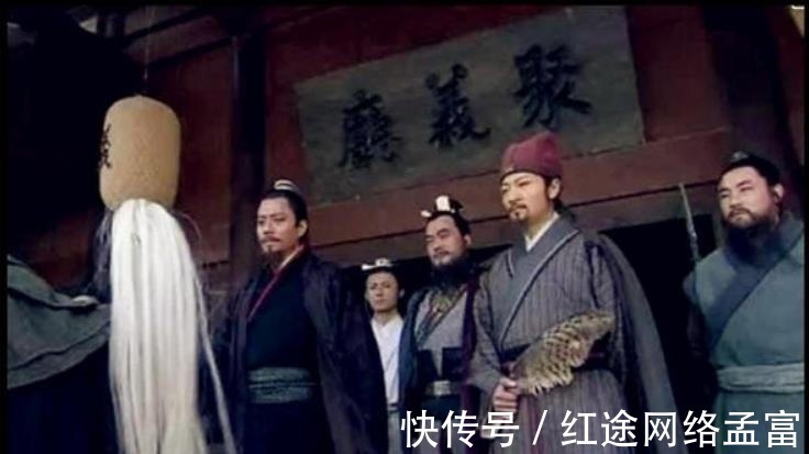 水浒传|梁山好汉一百零八将中唯此人品行让人不齿,背负不忠不义之骂名也