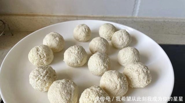 最近空心豆腐泡火了,教你各个空心鼓大泡的小秘诀,吃一次忘不了
