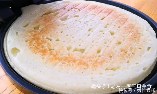 筷子|大米新吃法，放两个鸡蛋，筷子搅一搅，不用一滴水，好吃又解馋