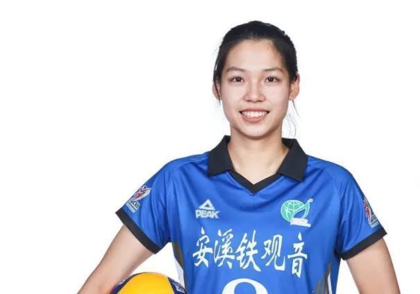 王逸凡|3大女排新星潜力足!新朱婷超手进攻优势明显,小惠若琪表现全能