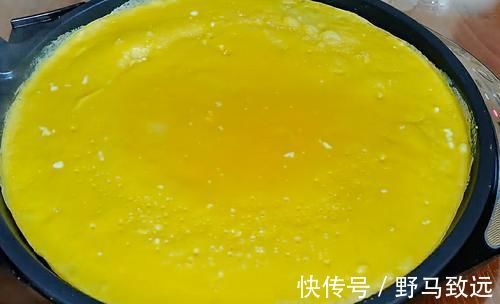 鸡蛋|鸡蛋不要只会煮着吃了，教你个新做法，往锅里一倒，个个鼓大泡