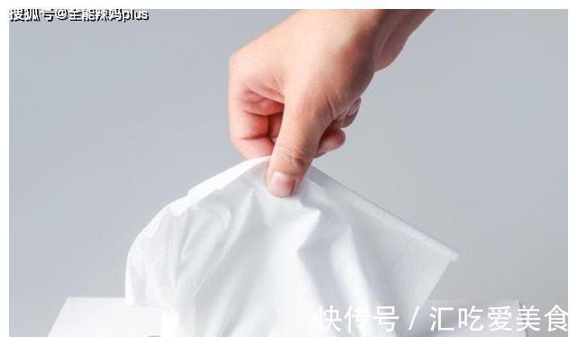 排泄物|给婴儿擦屁屁,“湿纸巾”和“纸巾”该选谁?选错小心害了娃