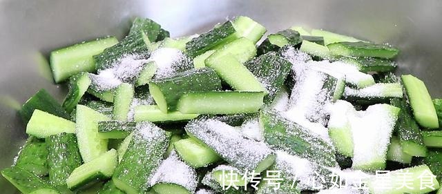 腌料|原来腌黄瓜这么简单,一个小时就能吃,清脆开胃,放三个月不坏!