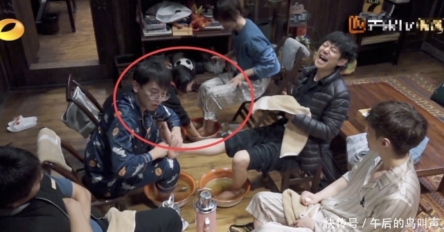 追问|孙红雷三次追问杨紫恋爱了吗,杨紫手忙脚乱,终于坦白情感现状