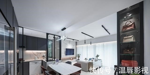 客厅|越高级的空间,越不需要刻意营造,他138㎡的家,那叫一个与众不同