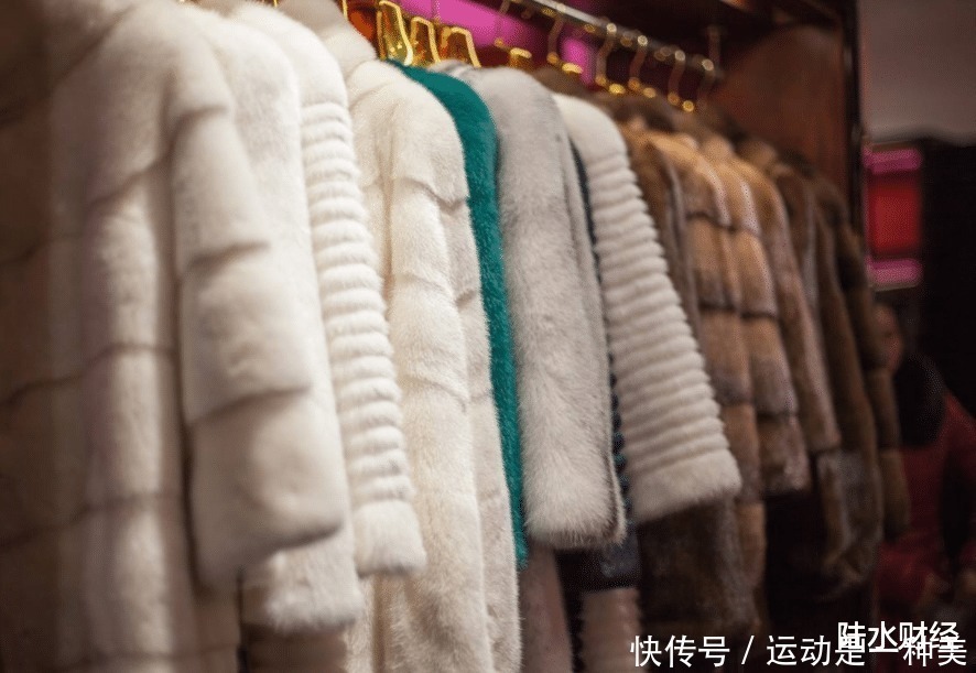 一年倒闭上千家企业,曾风靡全国的皮草,为何现在没人买了