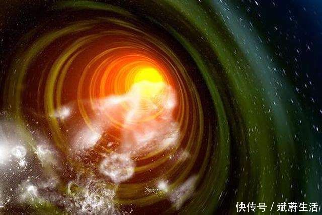 黑洞 虫洞和黑洞有什么区别?哪个能成为人类穿越时空的隧道?