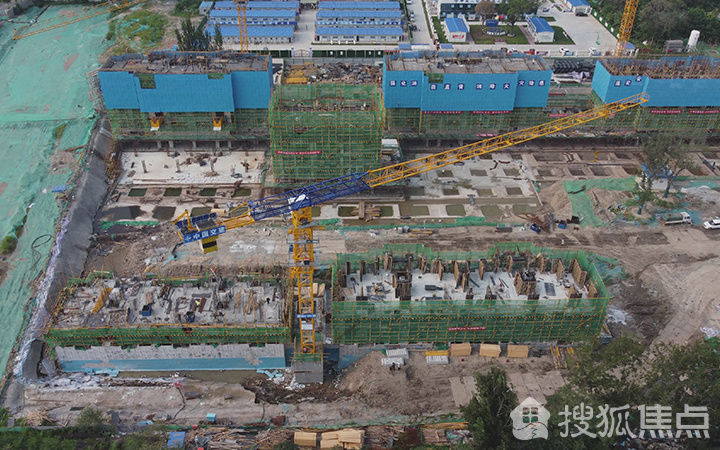 小高层|起步价动辄300多万的河西新盘 地段还是面积你会怎么选?